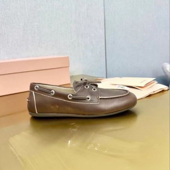 Miu Miu Chocolate Brown Leather Flats - Picture 5 of 9